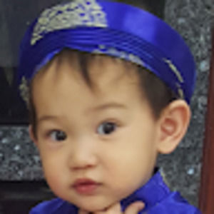 Meet your Posher, Tuyet